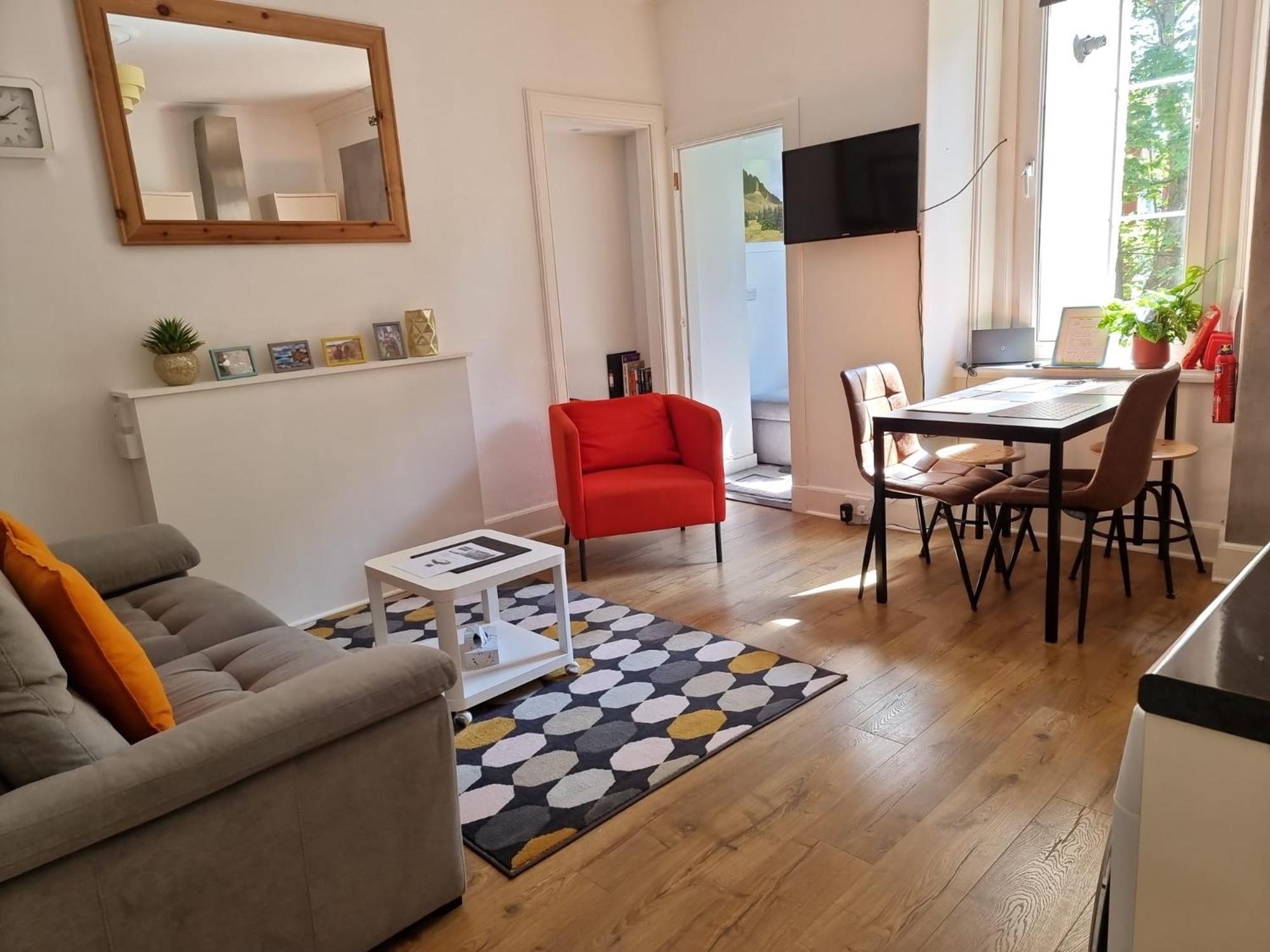 Charming Victorian Apartment, Close To Centre Inverness Buitenkant foto